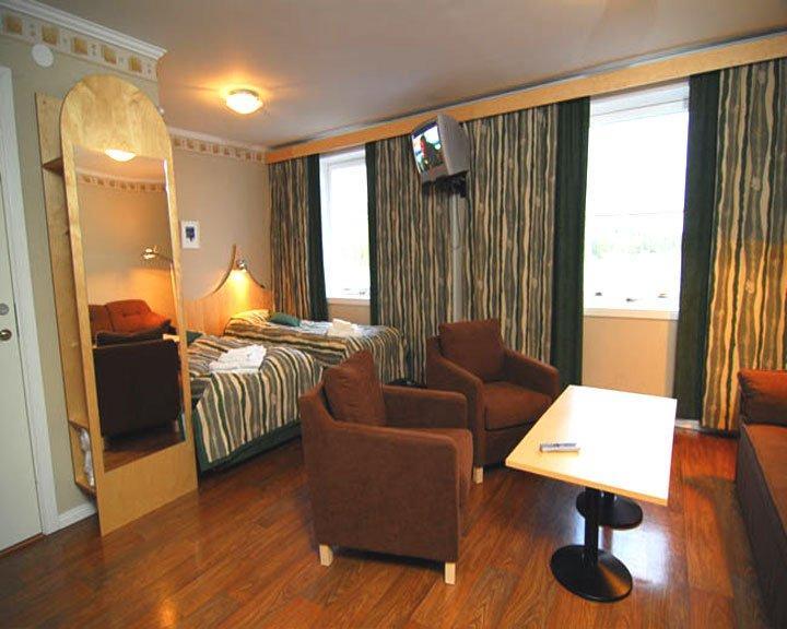 Bjoerkuddens Hotell & Restaurang Sandoverken Bilik gambar